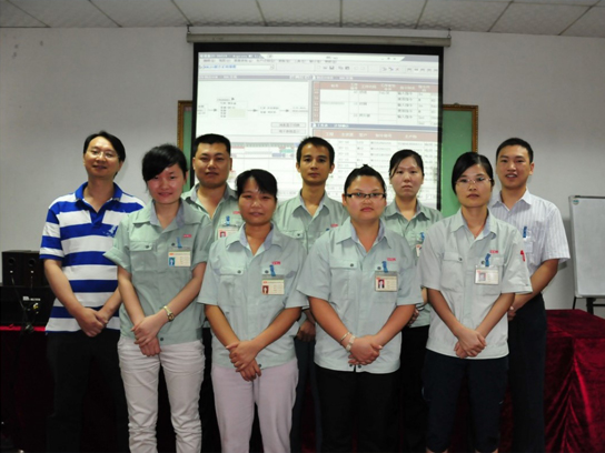 東莞新南利員工工作服